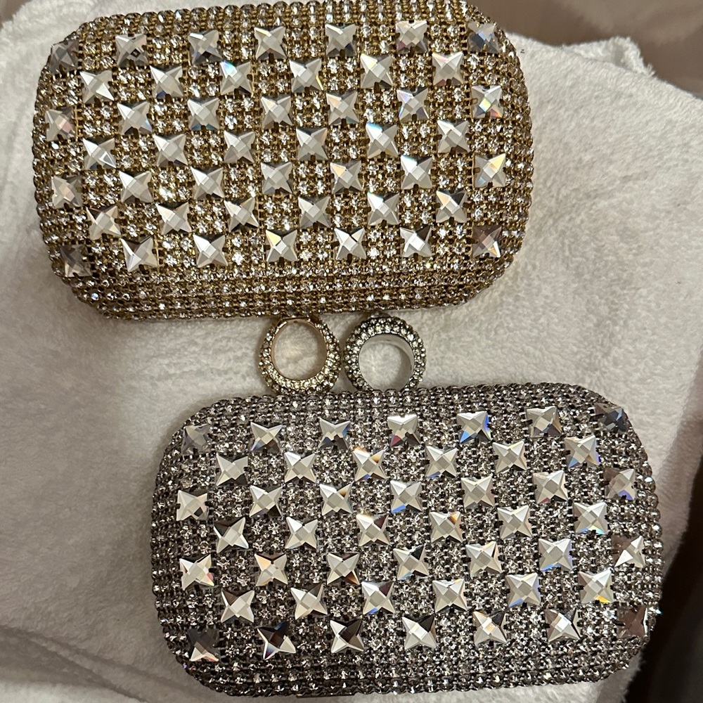 Dazzling Crystal Studded Clutch